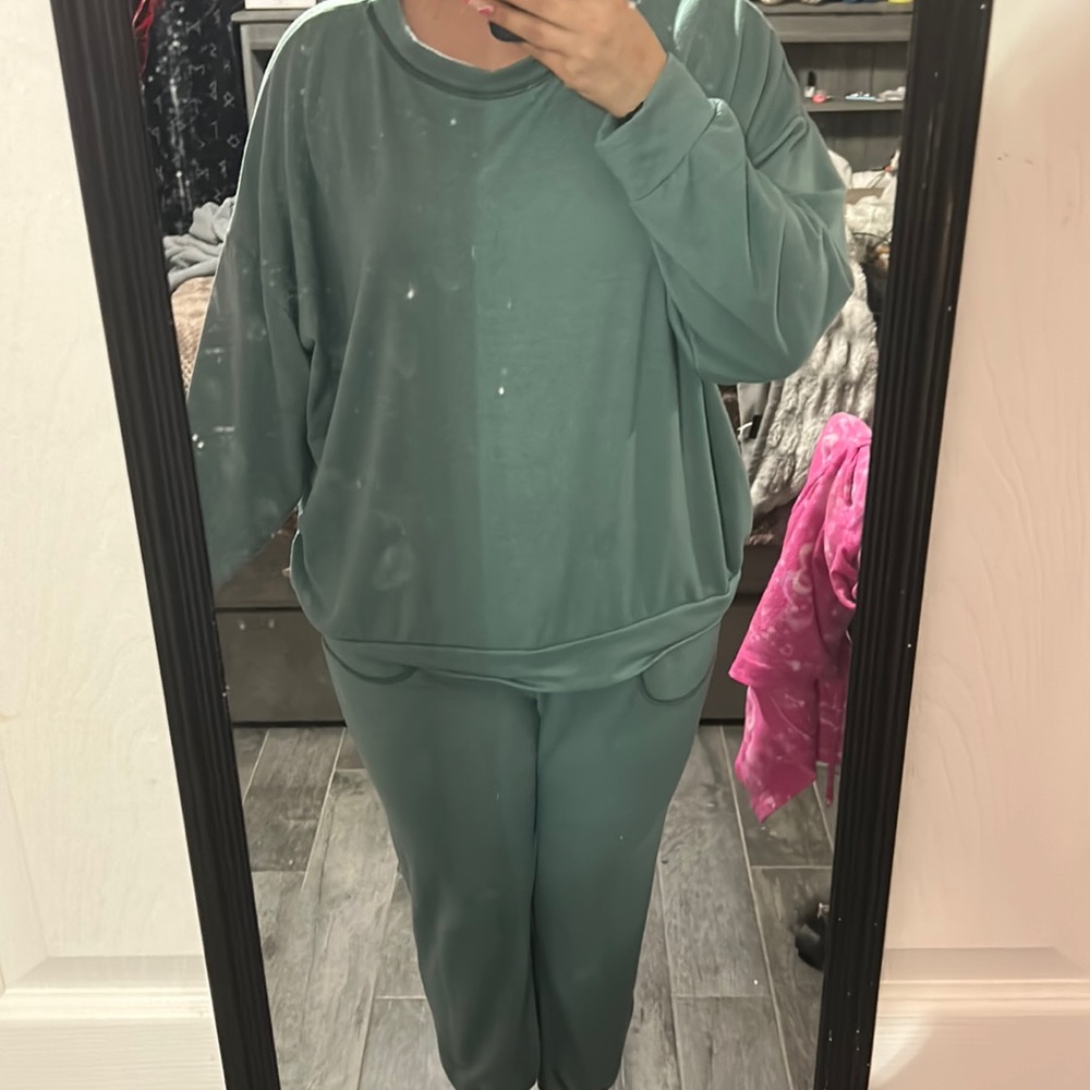 2x White birch sea foam green lounge set